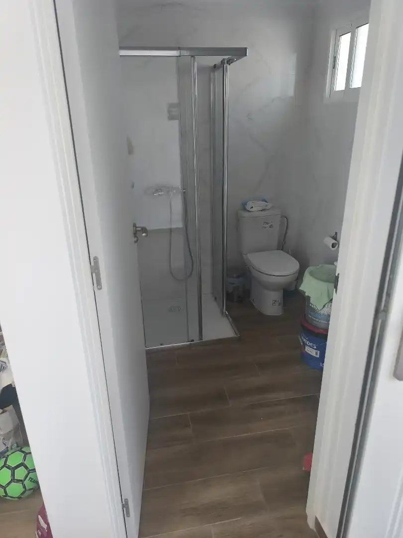 Apartments for rent in Calle Petunia, 15, El Tablero Bathroom of Apartments for rent in Santa Cruz de Tenerife with Parquet flooring, Terrace and Furnished