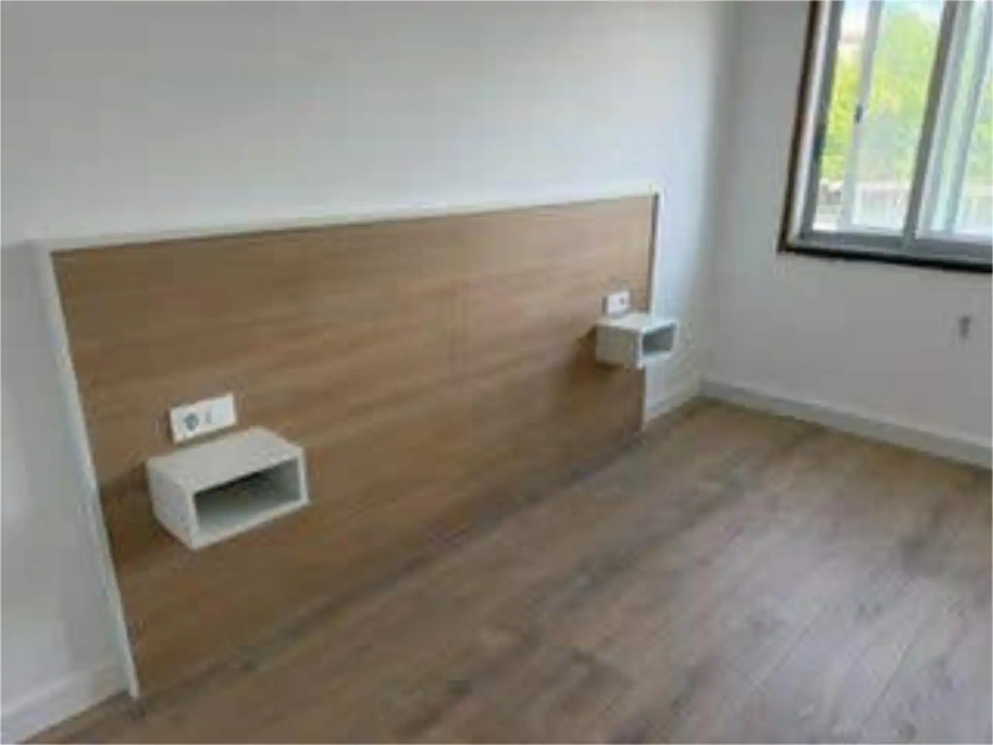 Bedroom of Flat for rent in Santiago de Compostela   with Heating