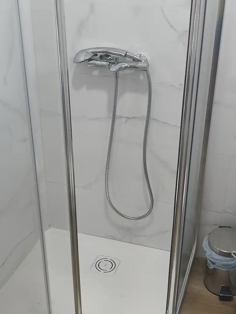 Apartments for rent in Calle Petunia, 15, El Tablero Bathroom of Apartments for rent in Santa Cruz de Tenerife with Parquet flooring, Terrace and Furnished