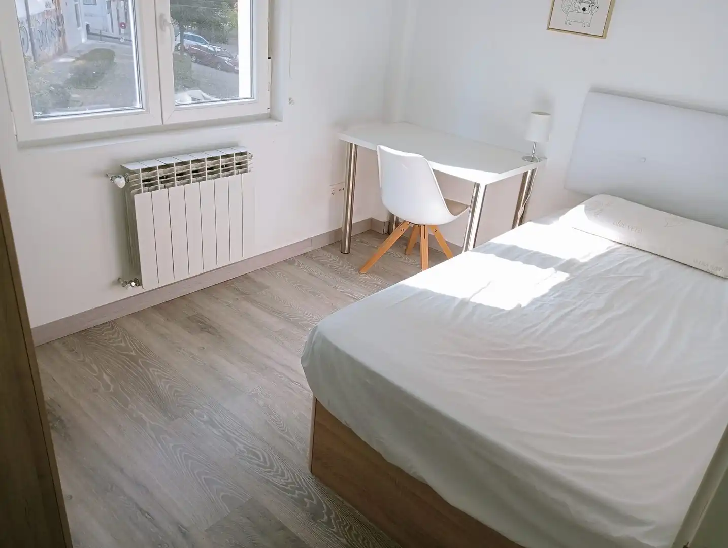 Piso en venta en Calle la Universidad, 48, Los Castros Habitación de Piso en venta en Santander