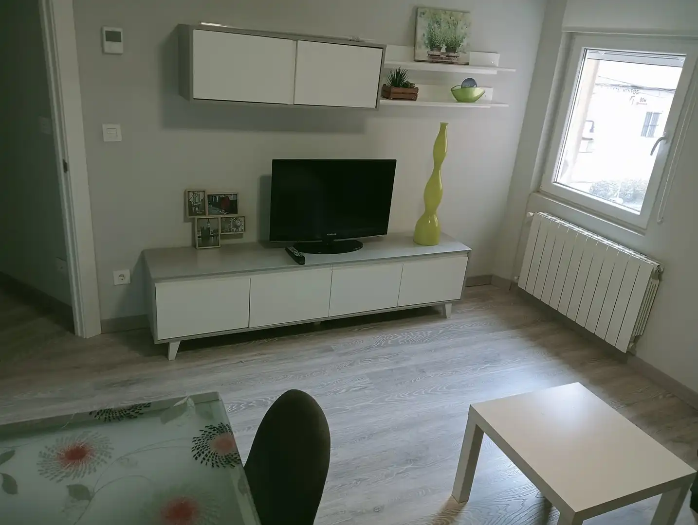 Piso en venta en Calle la Universidad, 48, Los Castros Sala de estar de Piso en venta en Santander