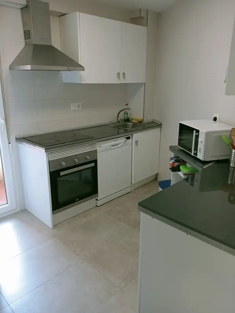 Piso en venta en Calle la Universidad, 48, Los Castros Cocina de Piso en venta en Santander