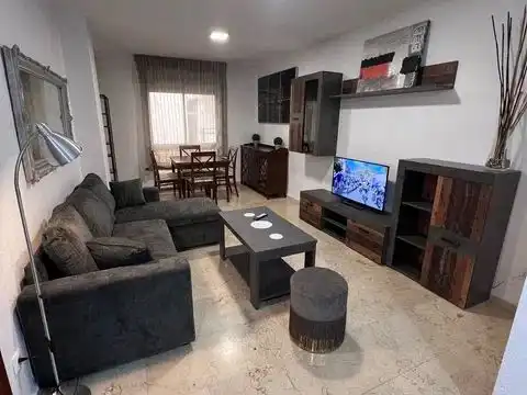 Flat for rent in Calle Conde de Gondomar, 11, Zona Centro Living room of Flat for rent in Córdoba with Air Conditioner, Heating and Furnished