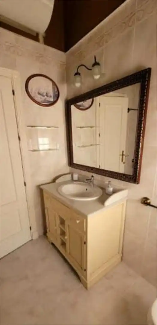 Badezimmer von Wohnung zur Miete in Morón de la Frontera mit Möbliert