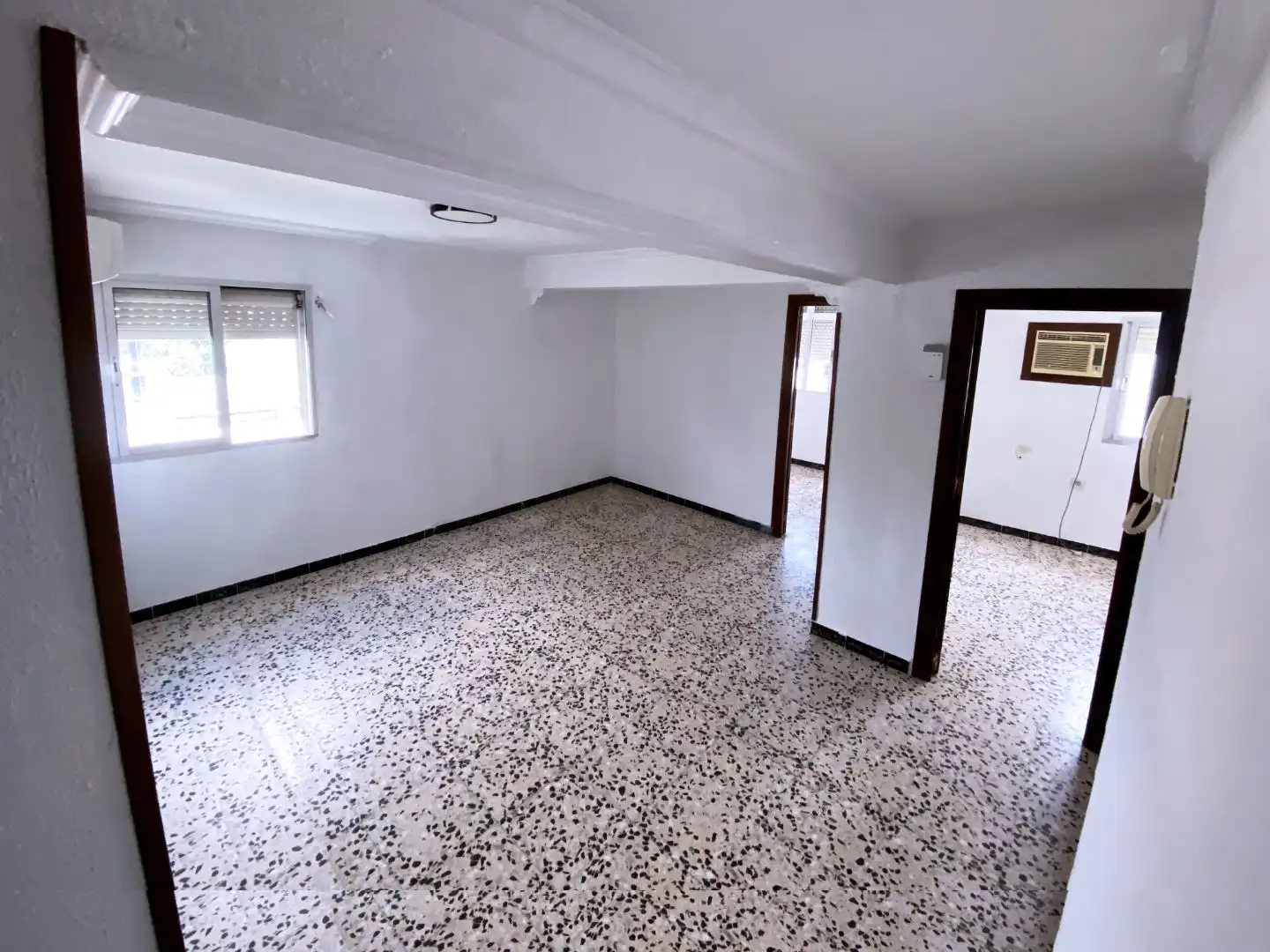 Flat for sale in Calle Tiburón, 3, San Jerónimo - La Bachillera Flat for sale in Sevilla with Air Conditioner