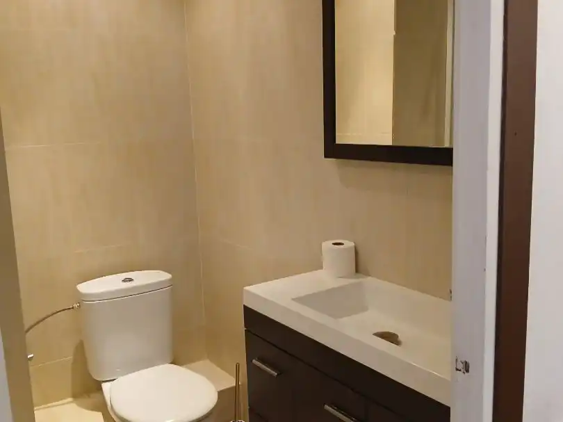 Flat for rent in Carrer del Segle XX, 17, El Guinardó Bathroom of Flat for rent in Barcelona with Heating, Parquet flooring and Terrace