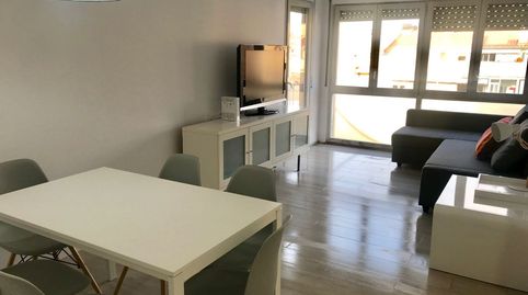 Piso de alquiler en Carrer de Ramón y Cajal, 69, Plaça Catalunya - Escola Industrial, Terrassa - imagen 4 Foto 4 de Piso de alquiler en Carrer de Ramón y Cajal, 69, Plaça Catalunya - Escola Industrial, Terrassa