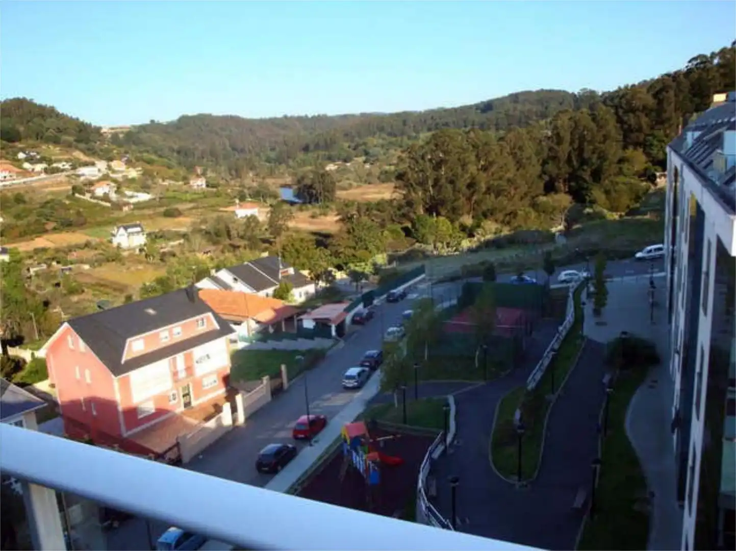 Ático de alquiler en Betanzos Vista exterior de Ático de alquiler en Betanzos con Calefacción, Terraza y Trastero