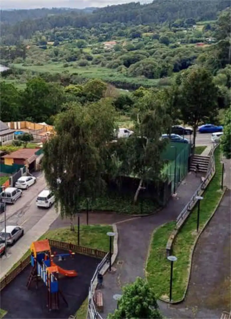 Ático de alquiler en Betanzos Jardín de Ático de alquiler en Betanzos con Calefacción, Terraza y Trastero