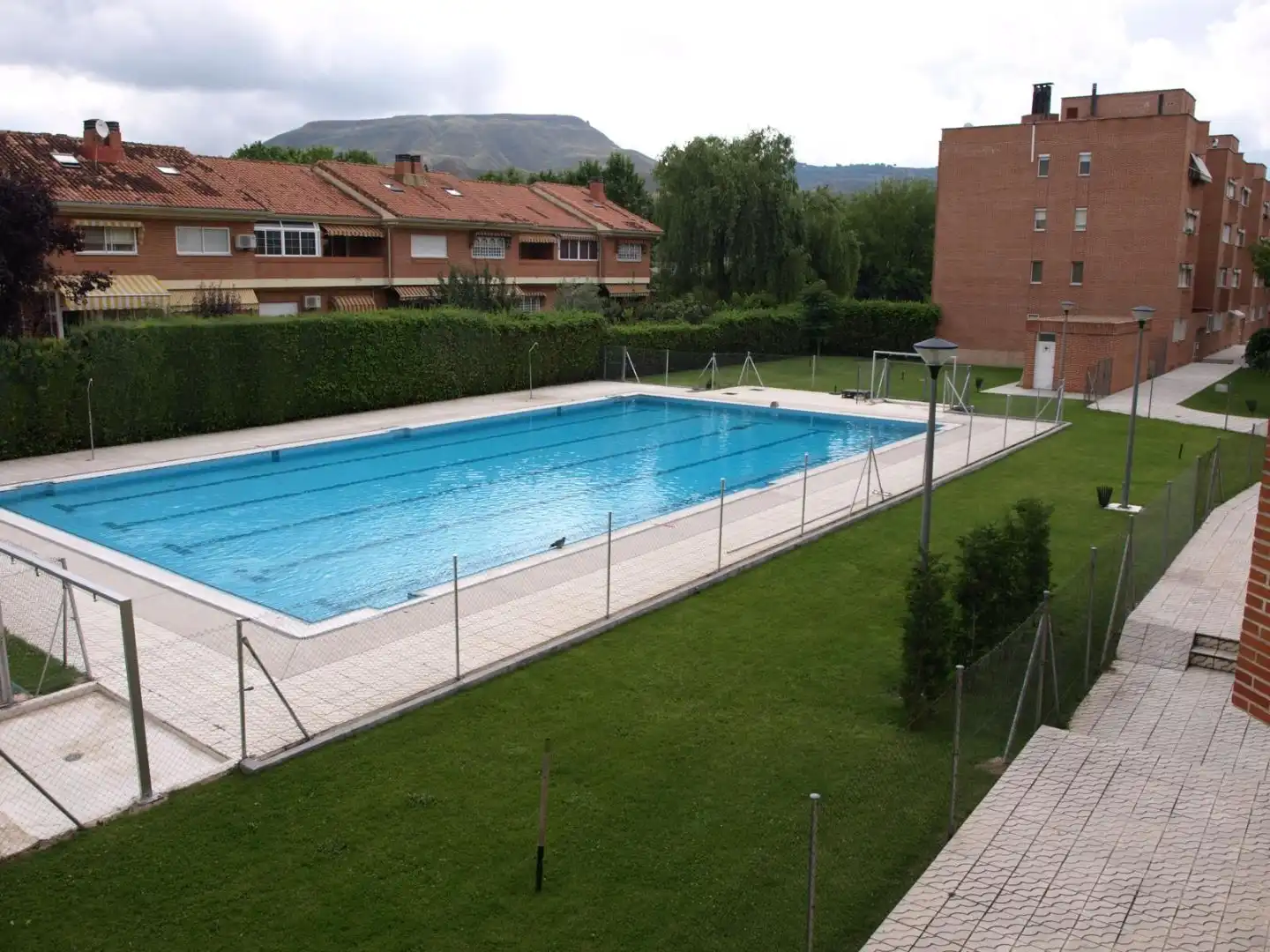 Pis en venda a Calle Toledo, 12, Val Piscina de Pis en venda en Alcalá de Henares amb Aire condicionat, Calefacció i Traster