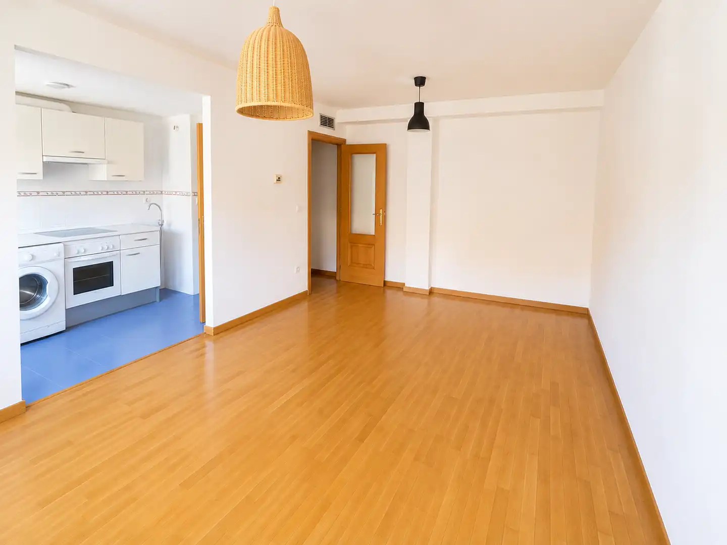 Wohnung zum Verkauf in Calle Gil Tarín, 12, La Muela Wohnzimmer von Wohnung zum Verkauf in La Muela mit Heizung, Parkett und Abstellraum
