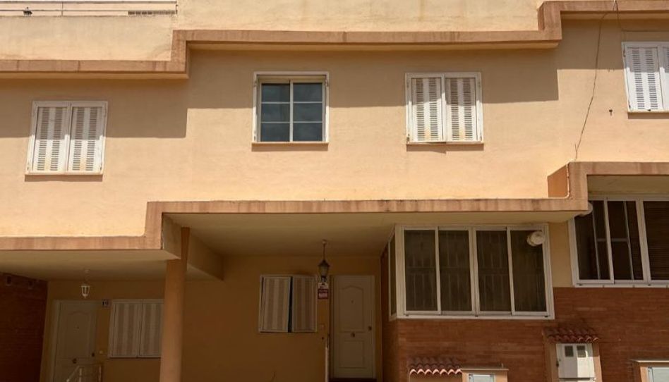 Piso en venta en Carretera Alfonso XIII, 60, Alfonso XIII, Melilla Capital - imagen 1 Foto 1 de Piso en venta en Carretera Alfonso XIII, 60, Alfonso XIII, Melilla Capital