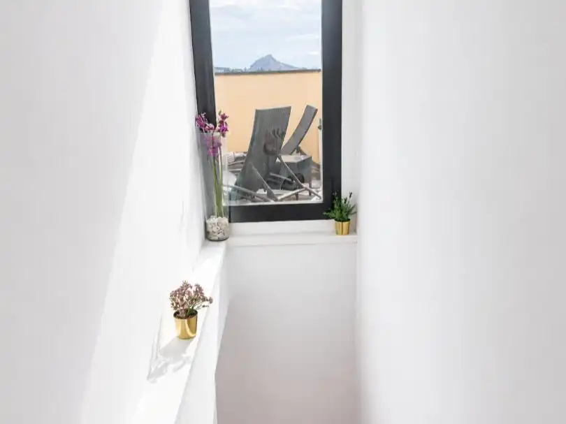 Piso en venta en Calle Ferrocarril, Bezana - Prezanes Terraza de Piso en venta en Santa Cruz de Bezana con Calefacción, Parquet y Terraza