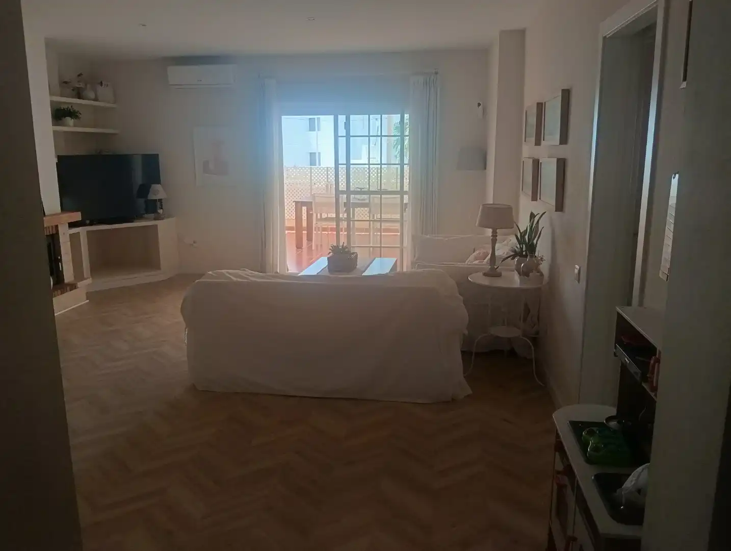 Apartament en venda a Avenida San Jose de, 356, San José Sala d'estar de Apartament en venda en Níjar amb Aire condicionat, Calefacció i Parquet