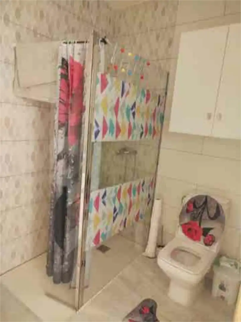 Bany de Casa o xalet de lloguer en Castril amb Terrassa, Traster i Moblat