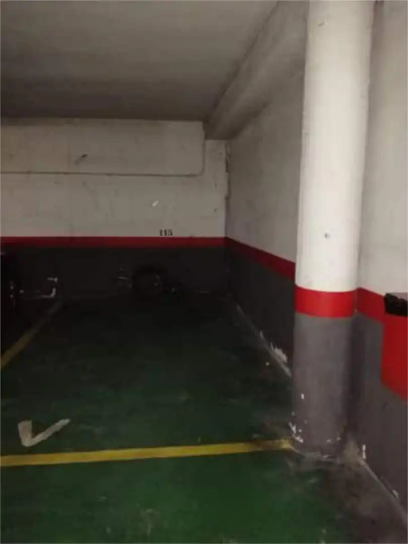 Garaje de alquiler en Parque de los Cineastas Garaje de alquiler en Zaragoza