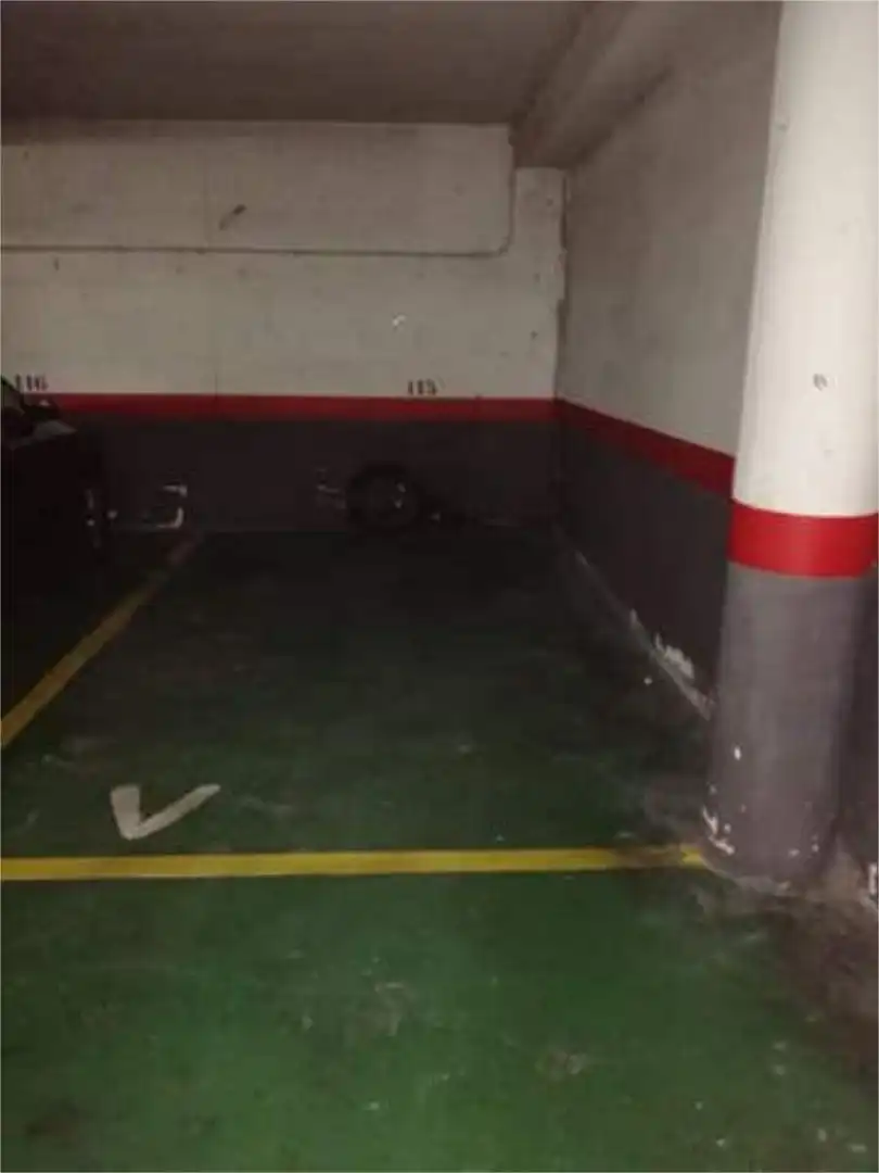 Garaje de alquiler en Parque de los Cineastas Parking de Garaje de alquiler en Zaragoza