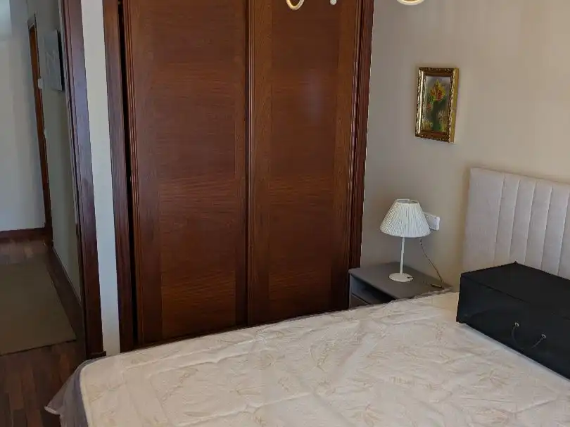 Bedroom of Flat for rent in Vigo   with Heating, Parquet flooring and Storage room