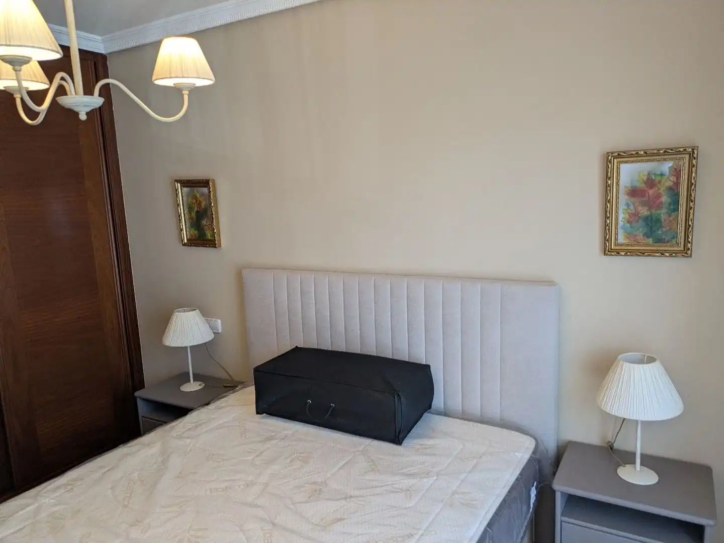 Bedroom of Flat for rent in Vigo   with Heating, Parquet flooring and Storage room