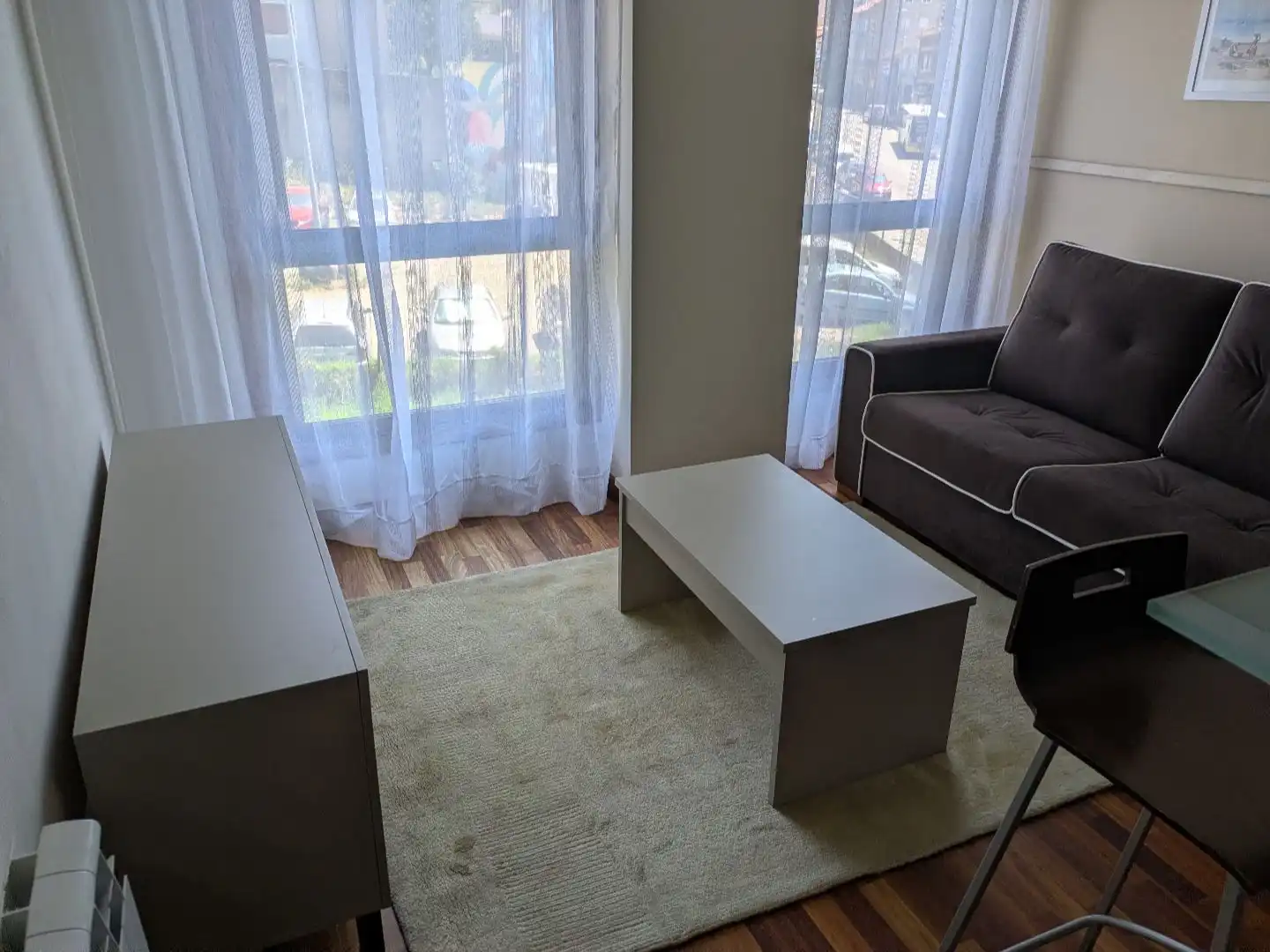 Living room of Flat for rent in Vigo   with Heating, Parquet flooring and Storage room