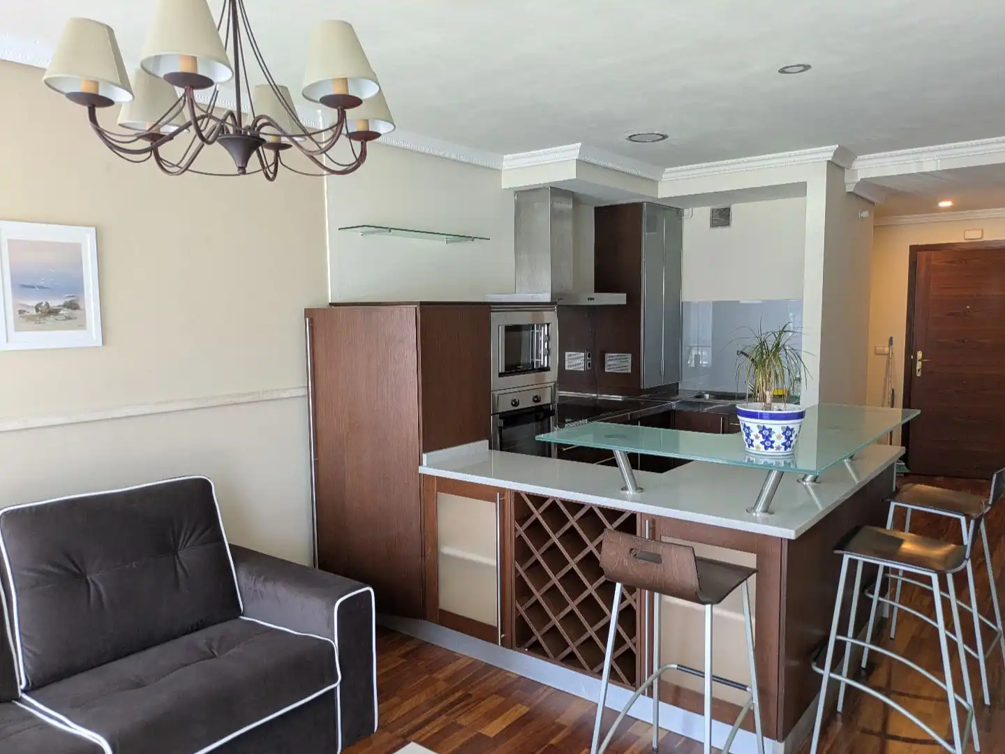 Kitchen of Flat for rent in Vigo   with Heating, Parquet flooring and Storage room