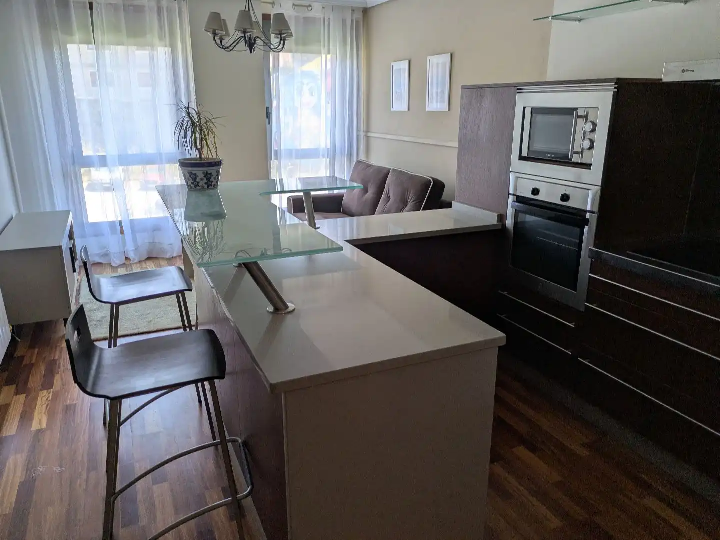 Kitchen of Flat for rent in Vigo   with Heating, Parquet flooring and Storage room