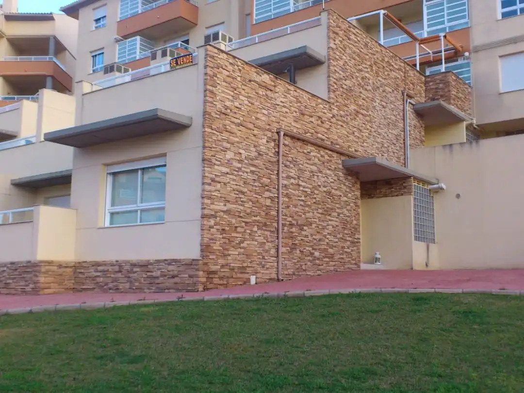 Wohnung zur Miete in Calle Castillo de Aledo, 9, Altorreal - El Chorrico Außenansicht von Wohnung zur Miete in Molina de Segura mit Klimaanlage, Terrasse und Abstellraum