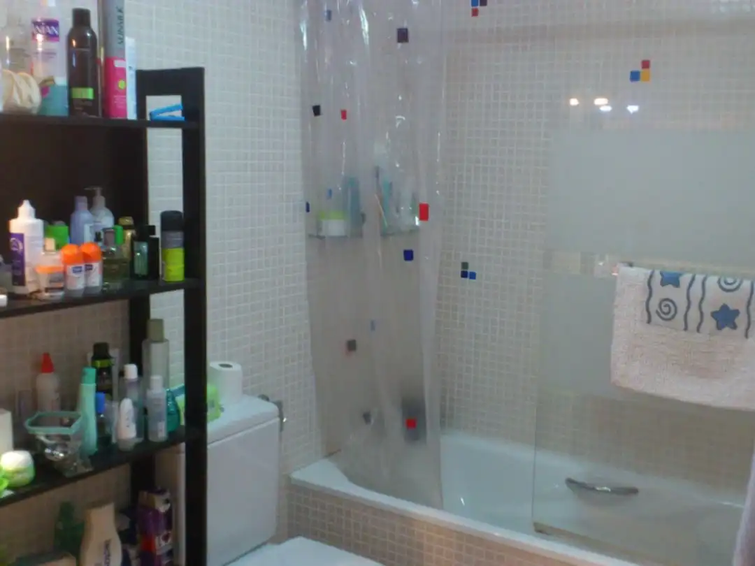 Wohnung zur Miete in Calle Castillo de Aledo, 9, Altorreal - El Chorrico Badezimmer von Wohnung zur Miete in Molina de Segura mit Klimaanlage, Terrasse und Abstellraum