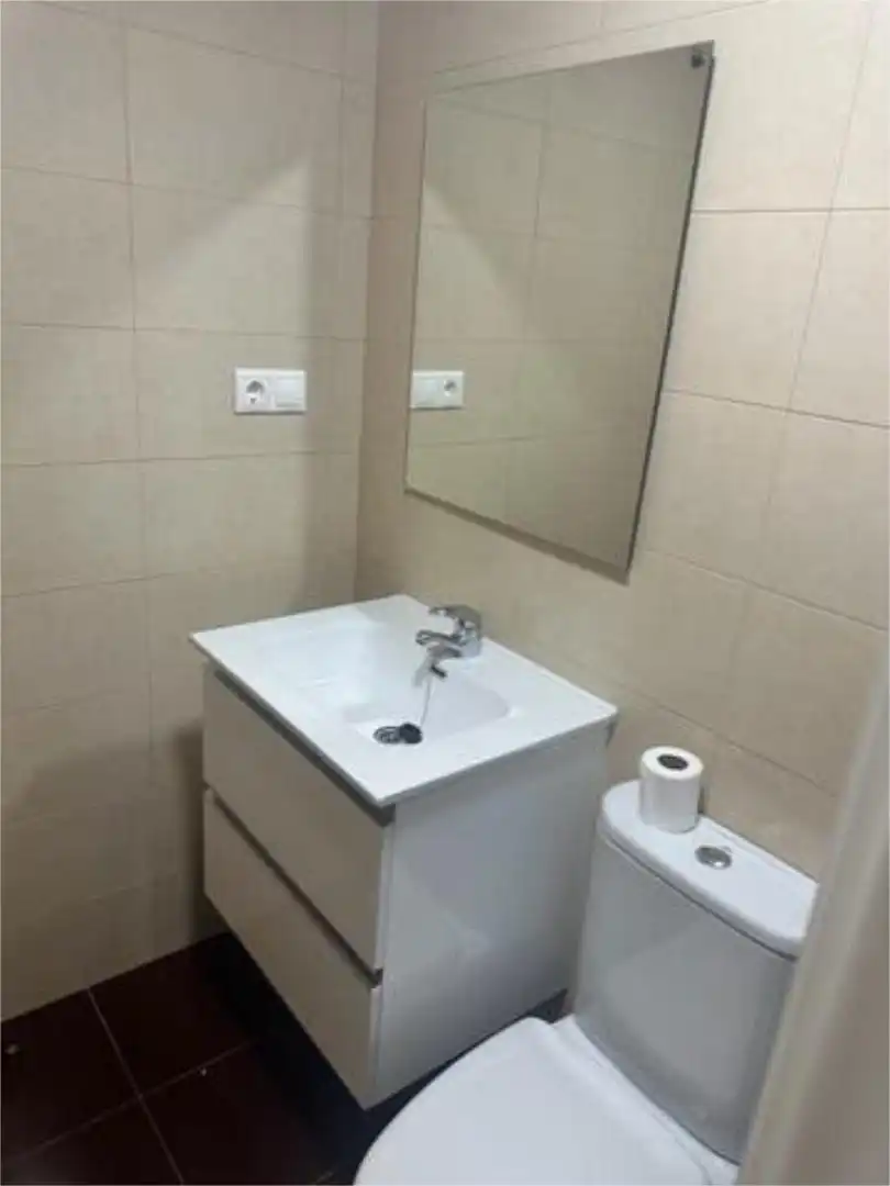 Piso de alquiler en Sada (A Coruña) Baño de Piso de alquiler en Sada (A Coruña) con Calefacción, Jardín privado y Trastero