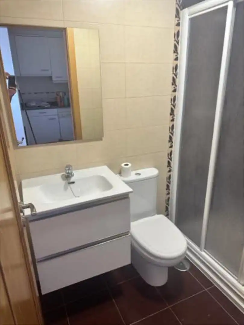 Piso de alquiler en Sada (A Coruña) Baño de Piso de alquiler en Sada (A Coruña) con Calefacción, Jardín privado y Trastero