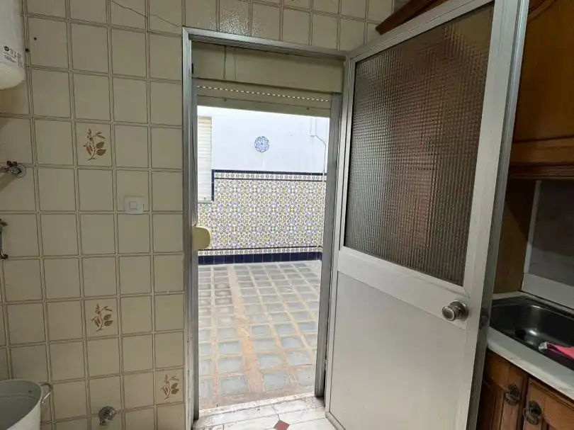 Flat for sale in Calle Virtud, 3, Triana Este Flat for sale in Sevilla with Air Conditioner, Terrace and Storage room