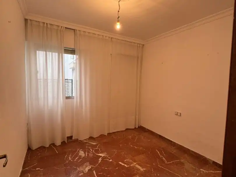 Flat for sale in Calle Virtud, 3, Triana Este Bedroom of Flat for sale in Sevilla with Air Conditioner, Terrace and Storage room