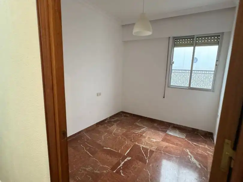 Flat for sale in Calle Virtud, 3, Triana Este Bedroom of Flat for sale in Sevilla with Air Conditioner, Terrace and Storage room