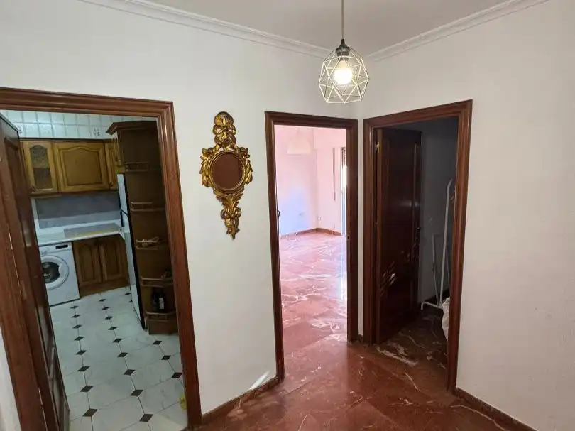 Flat for sale in Calle Virtud, 3, Triana Este Flat for sale in Sevilla with Air Conditioner, Terrace and Storage room