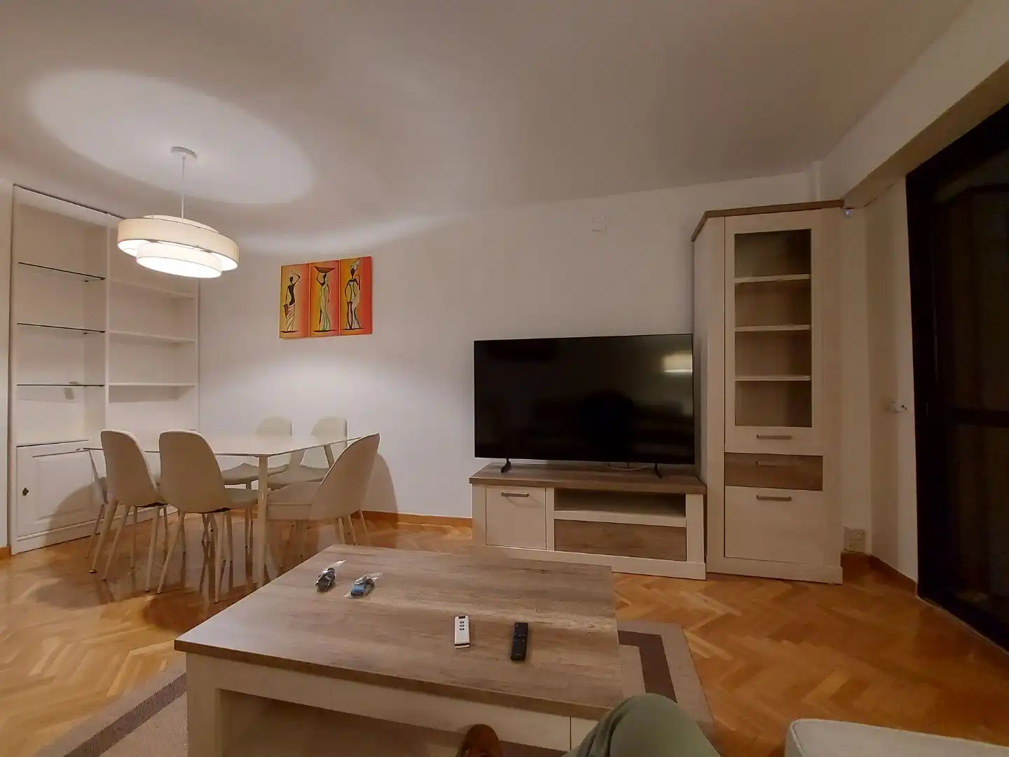Wohnung zur Miete in Avenida de Europa, 30, Madrid Capital Wohnzimmer von Wohnung zur Miete in Madrid Capital mit Klimaanlage, Terrasse und Schwimmbad