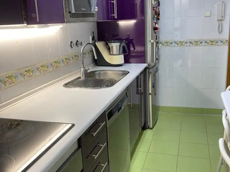 Wohnung zur Miete in Avenida de Europa, 30, Madrid Capital Küche von Wohnung zur Miete in Madrid Capital mit Klimaanlage, Terrasse und Schwimmbad