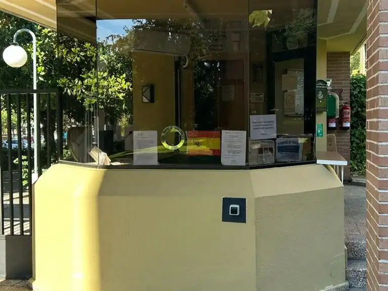 Wohnung zur Miete in Avenida de Europa, 30, Madrid Capital Wohnung zur Miete in Madrid Capital mit Klimaanlage, Terrasse und Schwimmbad
