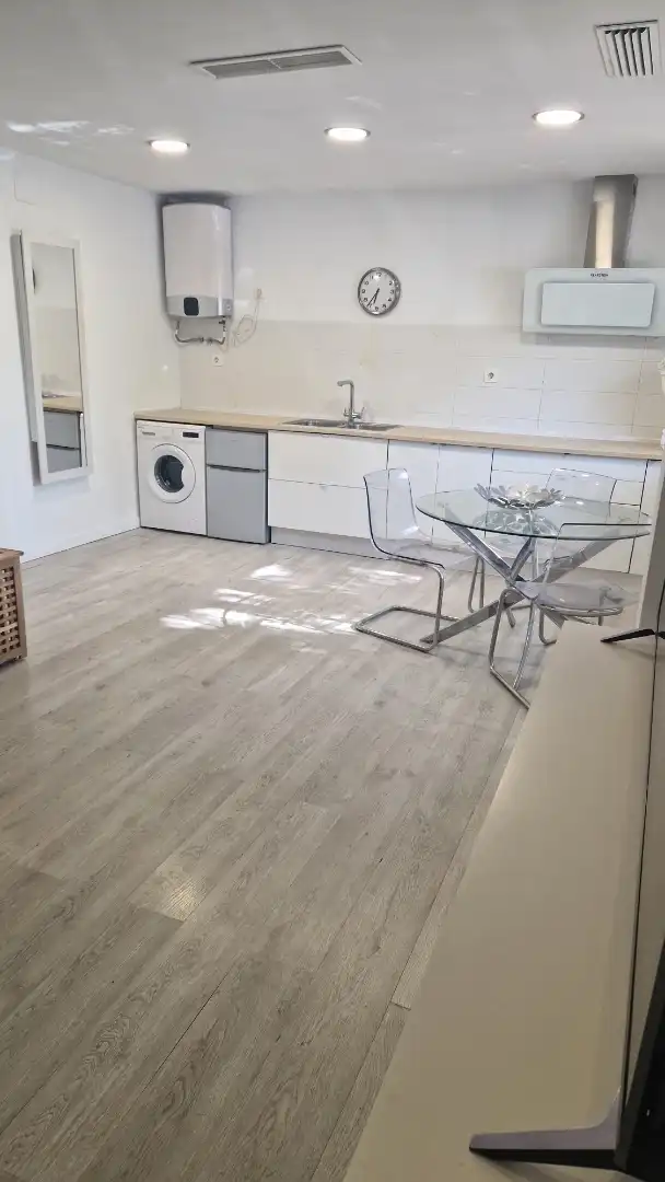 Flat for rent in Calle Escritor Sebastián Cuevas, 2, Fuensanta- Arcángel Kitchen of Flat for rent in Córdoba with Air Conditioner, Heating and Parquet flooring