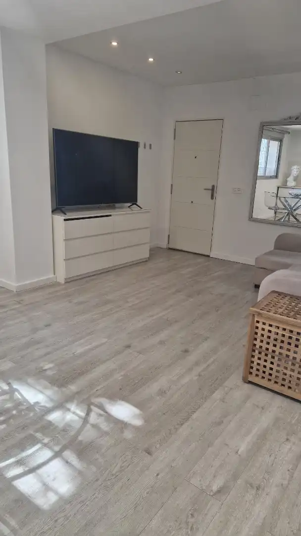 Flat for rent in Calle Escritor Sebastián Cuevas, 2, Fuensanta- Arcángel Flat for rent in Córdoba with Air Conditioner, Heating and Parquet flooring