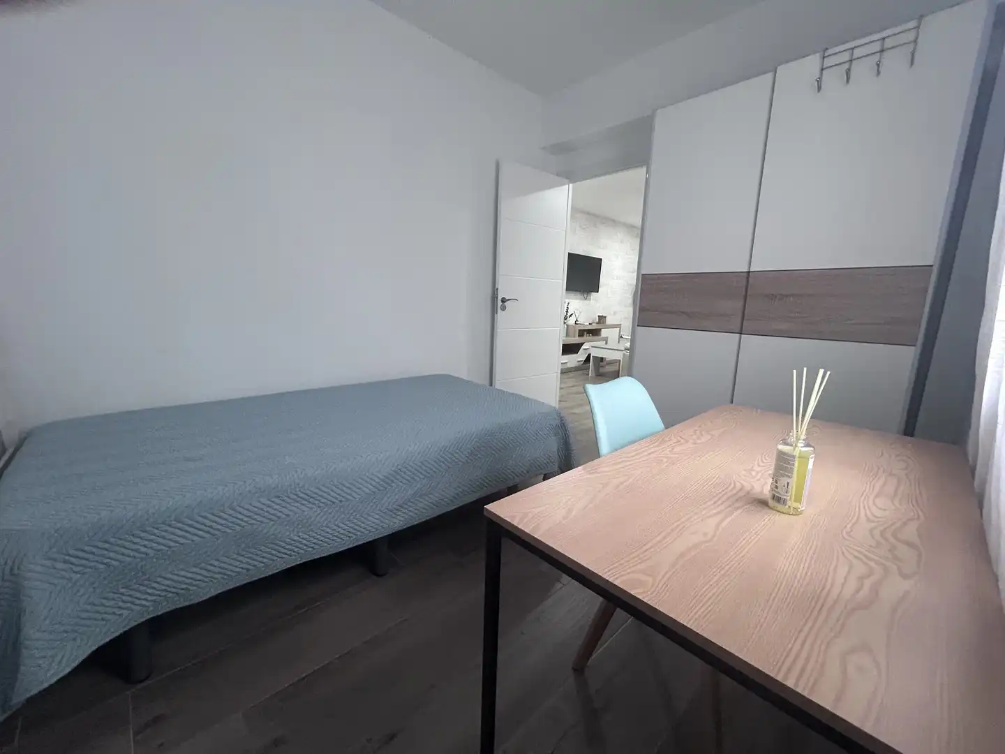 Flat for rent in Avenida de Libia, 39, Viñuela - Rescatado Bedroom of Flat for rent in Córdoba with Air Conditioner, Heating and Furnished