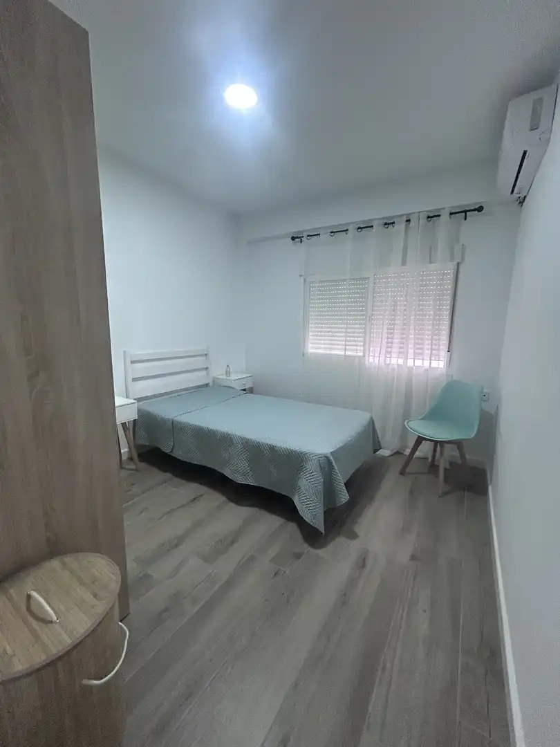 Flat for rent in Avenida de Libia, 39, Viñuela - Rescatado Bedroom of Flat for rent in Córdoba with Air Conditioner, Heating and Furnished