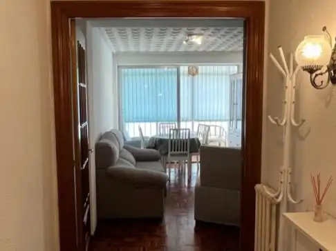 Piso en venta en Barriada Juan XXIII, 17, Burgos Capital Sala de estar de Piso en venta en Burgos Capital con Balcón