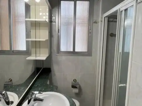 Piso en venta en Barriada Juan XXIII, 17, Burgos Capital Baño de Piso en venta en Burgos Capital con Balcón