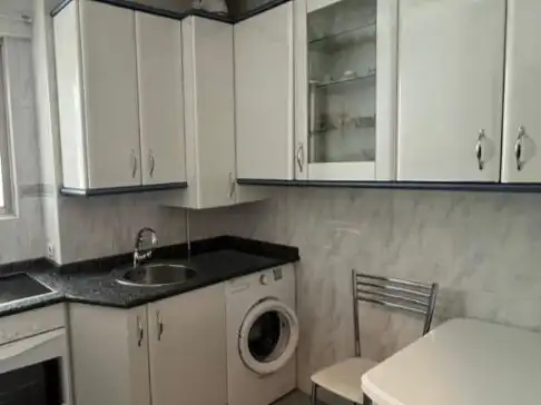 Piso en venta en Barriada Juan XXIII, 17, Burgos Capital Cocina de Piso en venta en Burgos Capital con Balcón