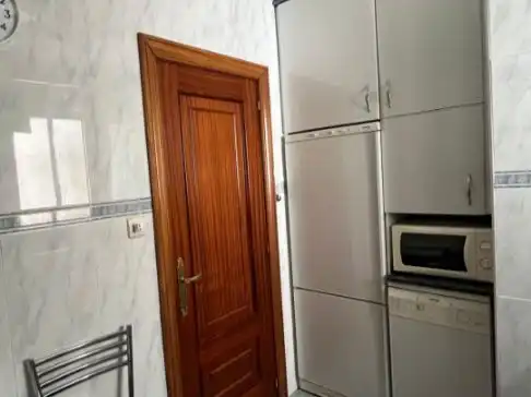 Piso en venta en Barriada Juan XXIII, 17, Burgos Capital Cocina de Piso en venta en Burgos Capital con Balcón
