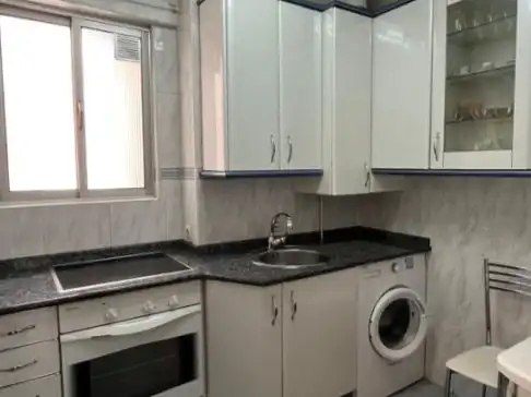 Piso en venta en Barriada Juan XXIII, 17, Burgos Capital Cocina de Piso en venta en Burgos Capital con Balcón