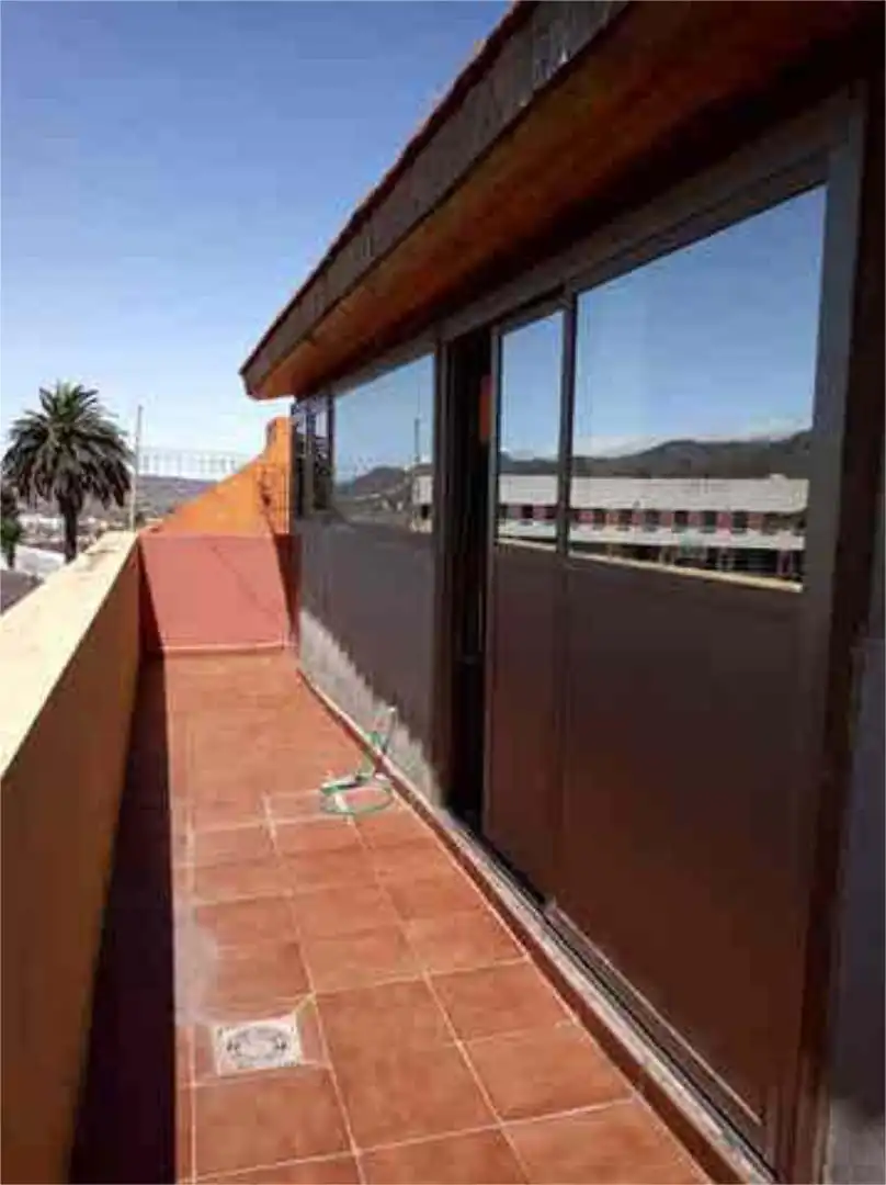 Ático de alquiler en Gracia Terraza de Ático de alquiler en San Cristóbal de la Laguna con Terraza y Trastero
