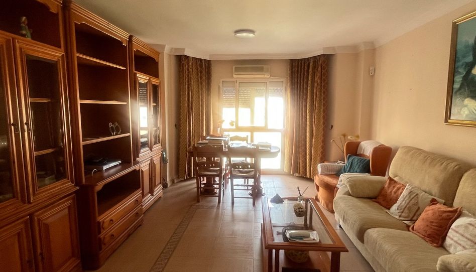 Piso en venta en Calle Feria, 2, San José - San Bernardo, La Línea de la Concepción - imagen 1 Foto 1 de Piso en venta en Calle Feria, 2, San José - San Bernardo, La Línea de la Concepción