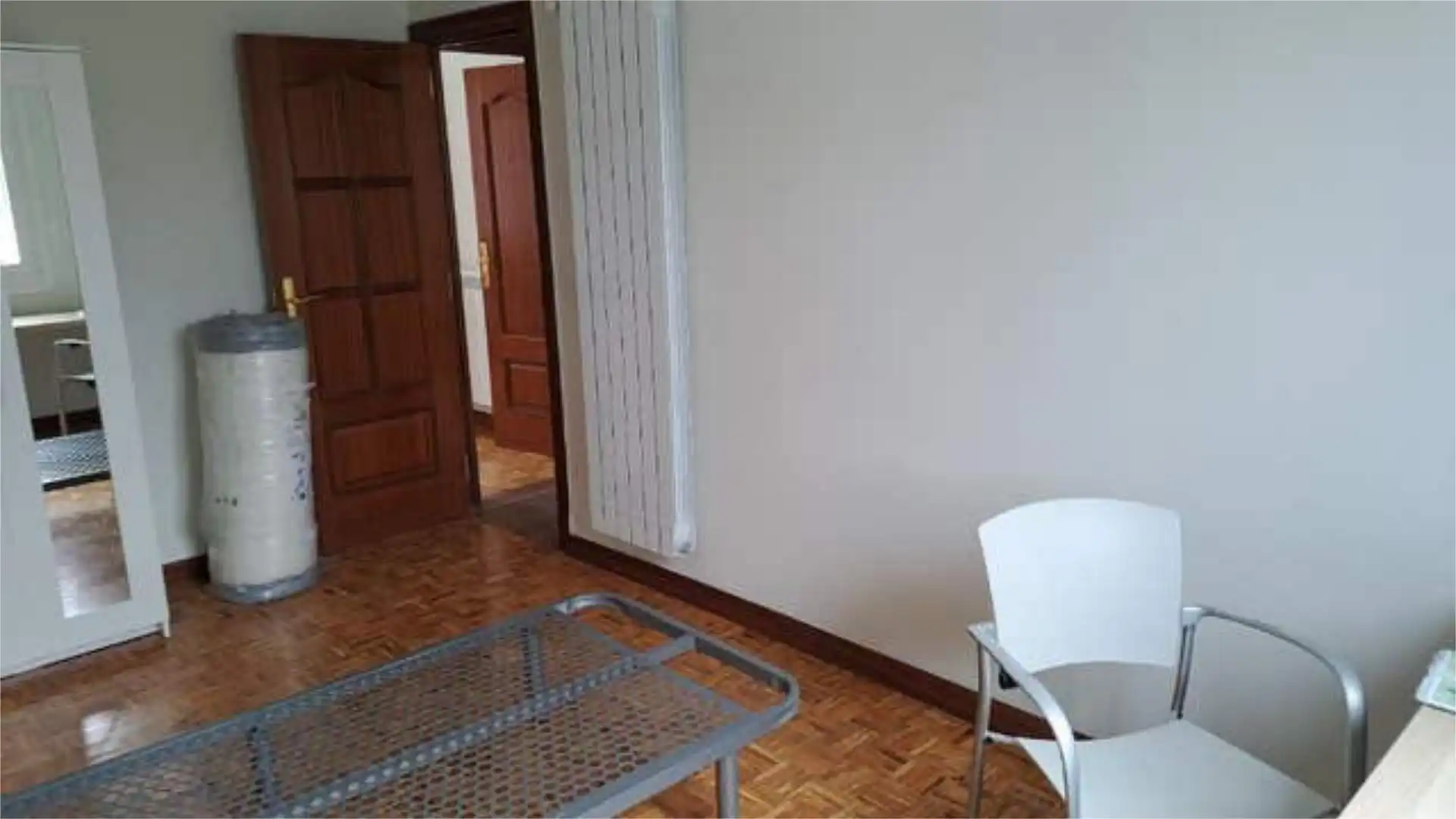 Flat for rent in Desamparados Bedroom of Flat for rent in Vitoria - Gasteiz with Heating and Furnished