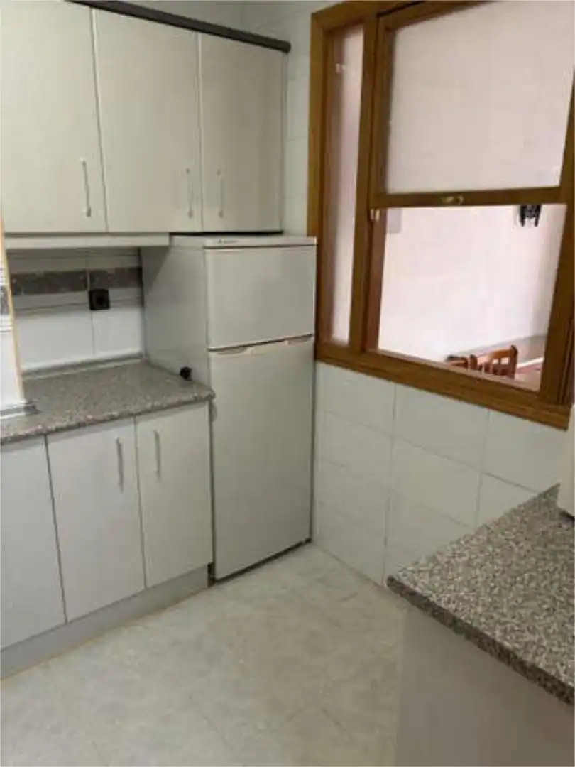 Apartamento de alquiler en Carretas - Pajarita Cocina de Apartamento de alquiler en Albacete con Amueblado